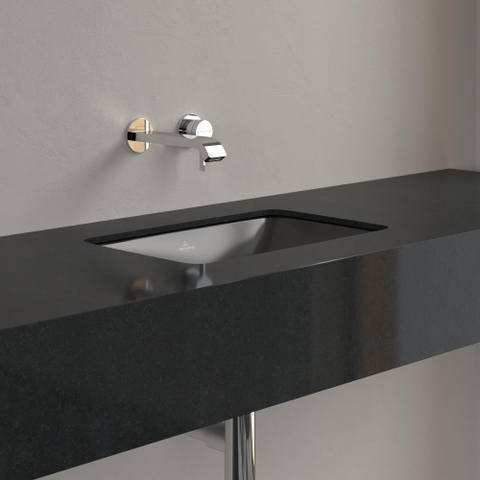 Villeroy & Boch Loop & Friends onderbouwwastafel - 45x28cm - zonder kraangat - met overloop CeramicPlus - Pure Black (zwart) SW1162272