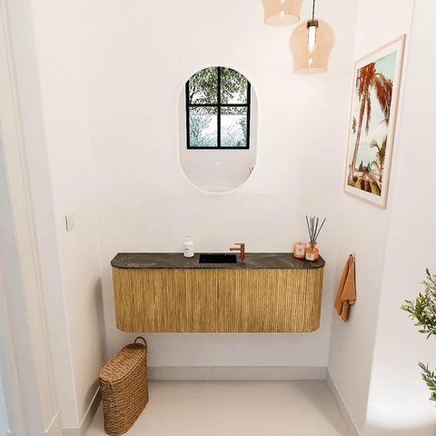 Mondiaz JOYA-DLUX 123.2cm toiletmeubel - ronding links en rechts kleur Oak - Wastafel FAYE positie Midden 1 kraangat kleur Lava. SW1422131