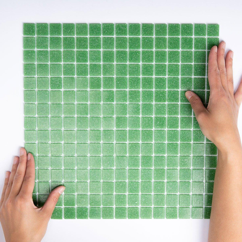 The Mosaic Factory Amsterdam mozaïektegel - 32.2x32.2cm - wand en vloertegel - Vierkant - Glas Green Mat SW62102