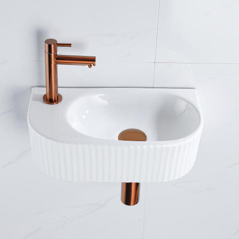 QeramiQ Fuente fonteinset – halfrond – 40x21.5x12 cm – keramiek wit glans – kraangat links – geribbeld SW1233038