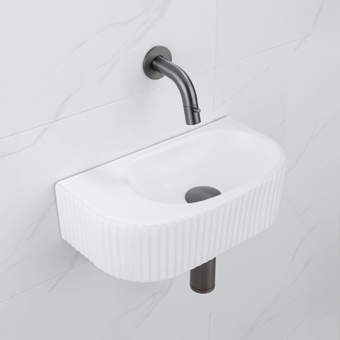 QeramiQ Fuente fonteinset – halfrond – 40x21.5x12 cm – keramiek wit mat – kraan gunmetal – geribbeld SW1233119