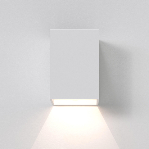 Astro Oslo 100 Applique murale LED 10x7x10cm LED IP65 éclairage intégré blanc SW75661