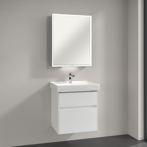 Villeroy & Boch My View Now spiegelkast - met 3 deuren - met led verlichting en wastafelverlichting - 140x75x16.8cm - met in/uit schakelaar - Aluminium (zilver) SW701121