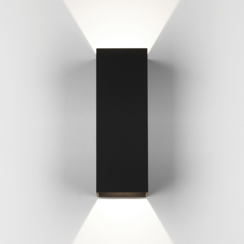 Astro Oslo 255 Applique murale LED 25.5x9x11cm IP65 éclairage intégré noir SW378127