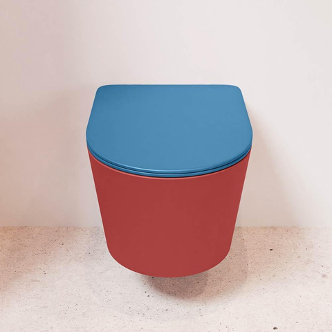 Mondiaz LAVIE hangtoilet – spoelrandloos – 36 x 53 cm – met softclose zitting – Fire (rood), zitting Jeans (blauw) SW1208635