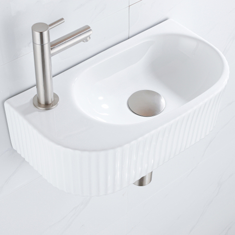 QeramiQ Fuente fonteinset – 40x21.5x12 cm – kraangat links – kraan geborsteld RVS – geribbeld SW1233014