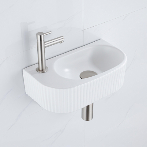 QeramiQ Fuente fonteinset – 40x21.5x12 cm – keramiek wit mat – kraangat links – kraan geborsteld RVS – geribbeld SW1233016