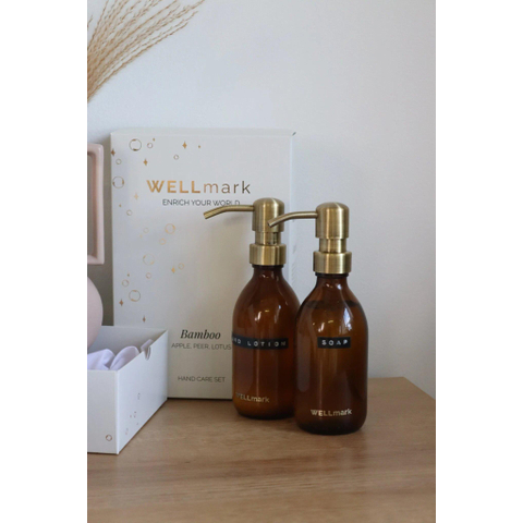 Wellmark Handverzorgingsset giftset - handcreme 250ml - handlotion 250ml - bamboo - amber - tekst: soap SHOWROOMMODEL SHOW26760