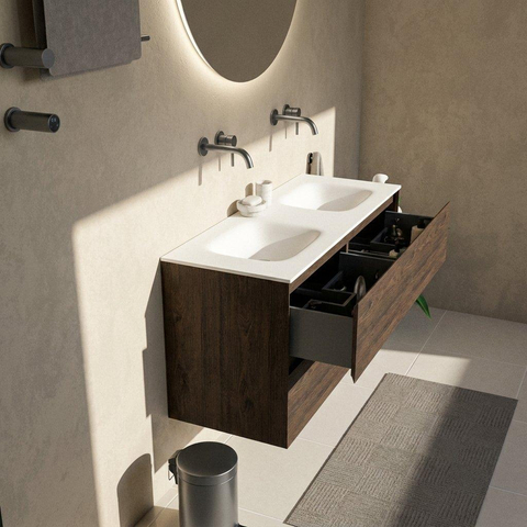Saniclass Holz Pure Badkamermeubelset - 120x45x61.5cm - Flow solid surface wastafel wit - 2 wasbakken - zonder kraangaten - 4 lades - mat eiken charcoal (hout) SW1478417