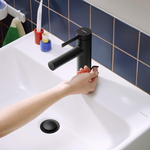 Hansgrohe Zesis S wastafelkraan - model 100 - coolstart - met trekwaste - mat zwart SW1567399