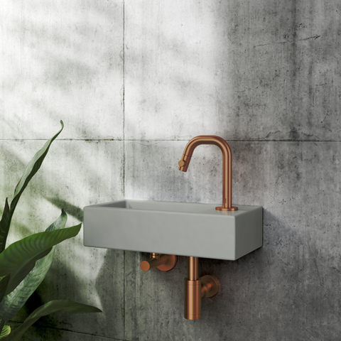 Clou Mini Suk siphon de lavabo bronze brossé PVD pour petits lavabos SW799389