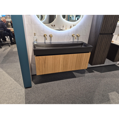 Saniclass Holz Base Badkameronderkast - 120cm - 1 lade - greeploos - eiken Met wastafel legend Zwart keramiek SHOWROOMMODEL SHOW26483