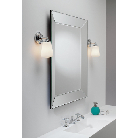 Astro Anton Wandlamp 21.5x11x14.5cm IP44 fitting E14 chroom SW75503