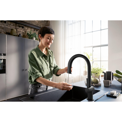 Hansgrohe Aqittura M91 SodaSystem 210, uittrekbare uitloop 1jetsBox, starter set mat zwart SW1567463