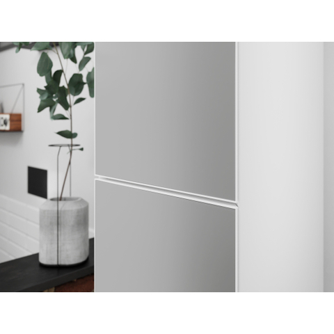 Hansgrohe Xevolos E Hoge Kast - 176x40x37cm - 2 deuren - front metallic white - push to open - scharnier links - mat whte matt/white metallic (wit) SW995416