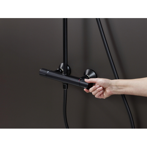 Hansgrohe Vernis Blend Showerpipe - 200 - 1jet - met douche - thermostaat - mat zwart SW647134