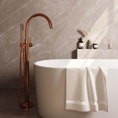 BRAUER Copper Edition Staande Badkraan - handdouche staaf 1 stand -2 gladde knoppen - inclusief inbouwdeel - PVD - geborsteld koper -deukje op uitloop- OUTLETSTORE STORE44974