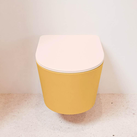 Mondiaz LAVIE hangtoilet – spoelrandloos – 36 x 53 cm – met softclose zitting – Ocher (geel), zitting Rosee (roze) SW1208689