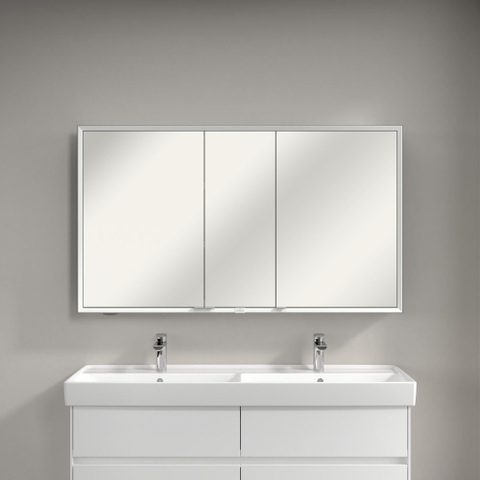 Villeroy & Boch My View Now My view spiegelkast - 130x75cm - 3 deuren - 2 contactdoos LED - zilver SW641566
