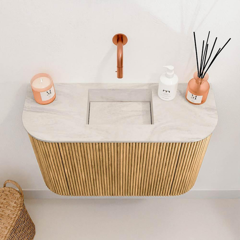 Mondiaz JOYA-DLUX 63.2cm toiletmeubel - ronding links en rechts kleur Oak - Wastafel FAYE positie Midden Zonder kraangat kleur Ostra. SW1422239
