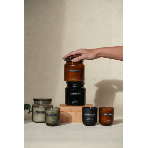 Wellmark Geurkaars Groot bruin glas Cedarwood tekst LIGHT MY FIRE Black label SHOWROOMMODEL SHOW25815