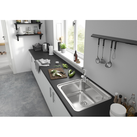 Hansgrohe Focus m42 M427-H150 1-gats keukenkraan - met uittrekbare - handdouche - met 120° draaibare uitloop - hoogglans chroom SW241708