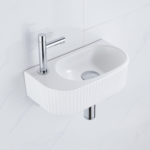 QeramiQ Fuente fonteinset – 40x21.5x12 cm – keramiek wit mat – kraangat links – chromen kraan – geribbeld SW1232876