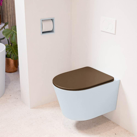 Mondiaz LAVIE hangtoilet – spoelrandloos – 36 x 53 cm – met softclose zitting – Clay (lichtblauw/grijs), zitting Rust (bruin) SW1208697