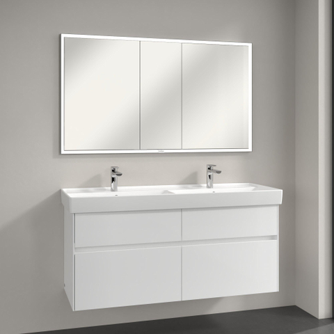 Villeroy & Boch My View Now My view - inbouw spiegelkast - 130x75cm - 3 deuren - 3 contactdoos LED - zilver SW641678