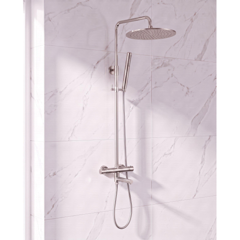 Fortifura Calvi Ensemble de douche pluie - thermostatique - douche de tête 25 cm - flexible lisse - douchette à main bâton - bec de baignoire orientable - Inox brossé PVD SW1592504