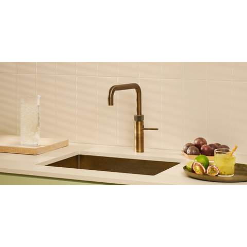 Quooker Fusion Square kokendwaterkraan - draaibare uitloop - PRO3 incl. Cube reservoir - Warm / kokend / bruisend / gefilterd water - Messing patina SW769509