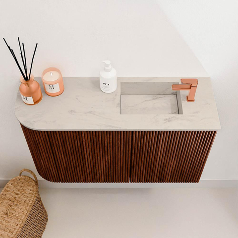 Mondiaz JOYA-DLUX 71.6cm toiletmeubel - ronding links kleur Ruby - Wastafel FAYE positie Rechts 1 kraangat kleur Opalo. SW1423726