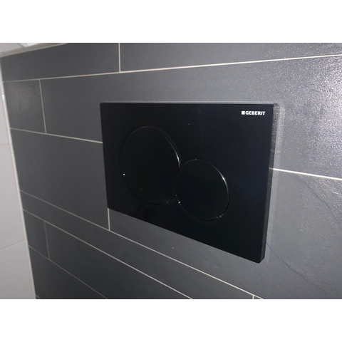 Geberit Sigma01 bedieningsplaat - 2-toets spoeling - ronde knoppen - gitzwart RAL - 9005 - dualflush - glans git zwart 0700524