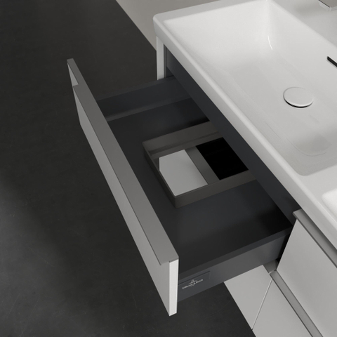 Villeroy & Boch Subway 3.0 wastafelonderkast - 130x55x45cm - met aluminium glanzende greep - 2 sifonuitsparingen links en rechts - spaanplaat - Pure White (wit) SW701673