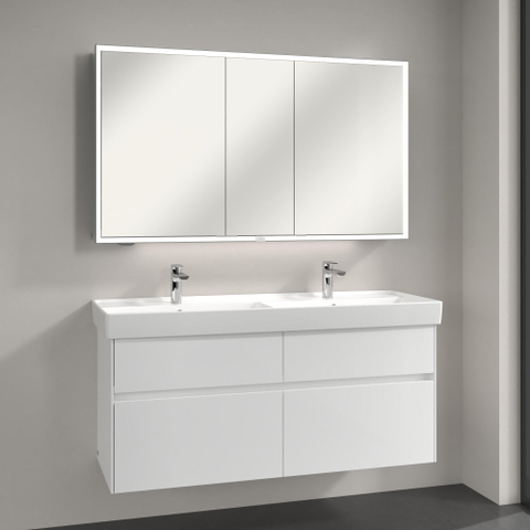 Villeroy & Boch My View Now spiegelkast - met 3 deuren - met led verlichting en wastafelverlichting - 120x75x16.8cm - met sensorschakelaar - Aluminium (zilver) SW701253