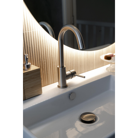 Fortifura Calvi Mitigeur lavabo rehaussé avec bec rotatif Inox brossé PVD SW809348