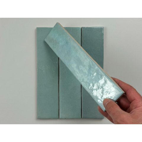 ÉCHANTILLON Terravito Mellina Carrelage mural céramique - 6x24,6cm - 8mm - Bleu clair SW1441121