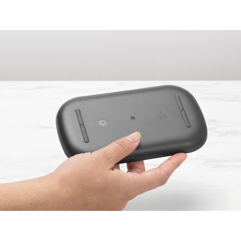 Brabantia ReNew Badkameraccessoires - set van 3 - Zeeppomp - Tandenborstelhouder - Schaal - donker grijs SHOWROOMMODEL SHOW24819