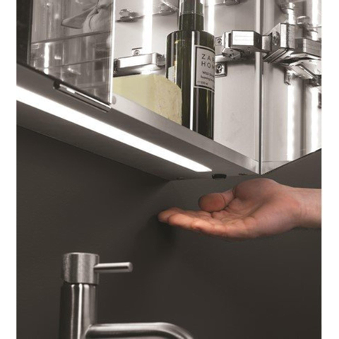 Crosswater Cabinet Image Spiegelkast - 70x70cm - IP44 - LED verlichting - deurlinks of rechts - zilver SW876239