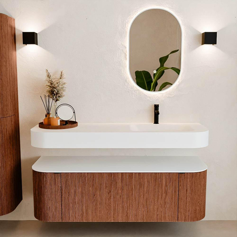 MONDIAZ THOR 140cm meuble de salle de bains arrondi gauche + droite couleur Ruby avec 1 tiroir et 2 portes. Vasque suspendue CLOUD Droite 1 trou de robinet couleur Talc. SW1464211