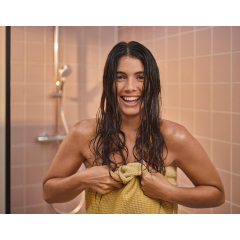 Hansgrohe Crometta e 240 - 1jet - showerpipe: - met Ecostat - 1001 CL douchekraan thermostatischHOH=15cm - met E - 24 - thermostaat - hoogglans chroom SW73205