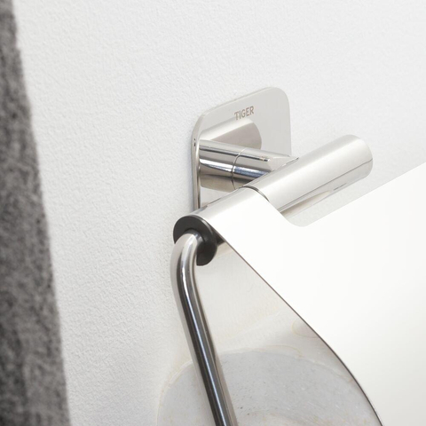Tiger Colar Toiletrolhouder - met klep - zelfklevend - gepolijst RVS SW106826