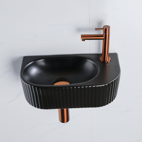 QeramiQ Fuente fonteinset – halfrond – 40x21.5x12 cm – keramiek zwart mat – kraangat rechts – geribbeld SW1233043