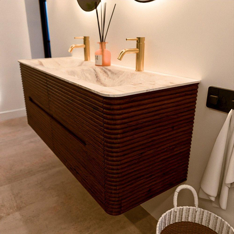 Mondiaz CIRO-DLUX Badkamermeubelset - 130x45x50cm - Solid surface wastafel Frappe - 2 wasbak Dubbel - 2 kraangaten - 4 lades - Ruby SW1531310