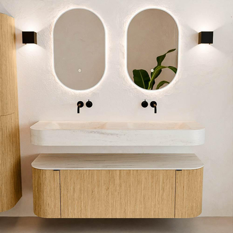 MONDIAZ THOR-DLUX 140cm badmeubel ronding links + rechts kleur Oak met 1 lade en 2 deuren. Vrijhangende wastafel CLOUD Dubbel zonder kraangat kleur Meli. SW1464393