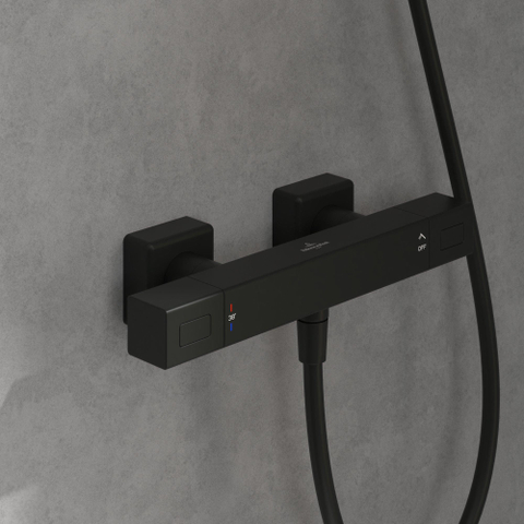 Villeroy & Boch Universal Taps & Fittings Mitigeur thermostatique de douche pour douche Angulaire - noir mat SW974120