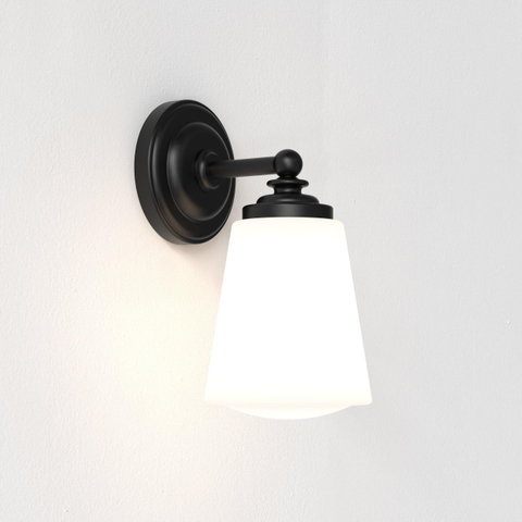 Astro Anton Applique murale - 21.5 cm - E14 - mat - noir SW1247776