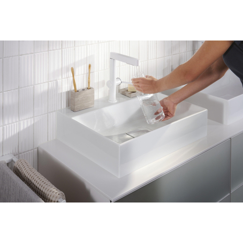 Hansgrohe Finoris Wastafelkraan - 230 - 2jet - met uittrekbare vuistdouche plug - mat wit SW651588