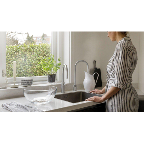 Quooker Nordic Round Twintaps kokendwaterkraan - draaibare uitloop - Combi incl. Cube reservoir - Warm / kokend water - RVS SW299698