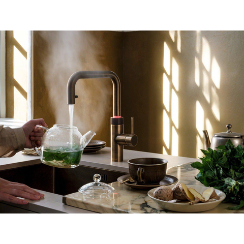 Quooker Flex Square kokendwaterkraan - draaibare & uittrekbare uitloop - PRO3 reservoir - kokend water - messing patina SW1481707